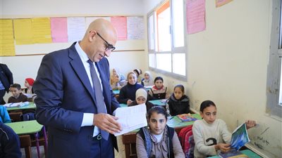 عبداللطيف: التقييمات الأسبوعية والاختبارات الشهرية ساهمت فى متابعة المعلمين لمعدل التحصيل الدراسي لدى الطلاب