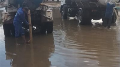 محافظ الدقهلية يتابع جهود المراكز والمدن في التعامل الفوري مع سقوط الأمطار