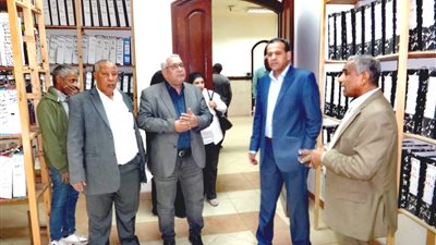 تمهيدا لتطويره وتشغيله.. رئيس مدينة الأقصر يتفقد المركز الحضري للمرأة