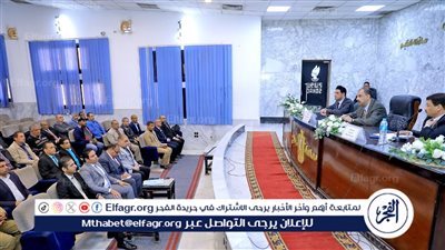 محافظ سوهاج يلتقي أعضاء القسم القضائي ومديري إدارات الشئون القانونية