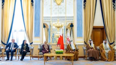 ولي عهد مملكة البحرين يستقبل وزيرة التضامن الاجتماعي ورؤساء الوفود المشاركة في أعمال الدورة الـ44 لمجلس وزراء الشؤون الاجتماعية العرب