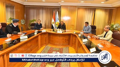 محافظ أسيوط يوجه بتركيب حنفيات الحريق بجوار المنشآت الحيوية ودور العبادة تحسبًا لأي طارئ