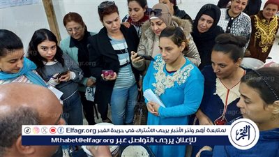 تدريب السيدات على زراعة نبات الأزولا بقرية كمبوها بمركز ديروط فى أسيوط 