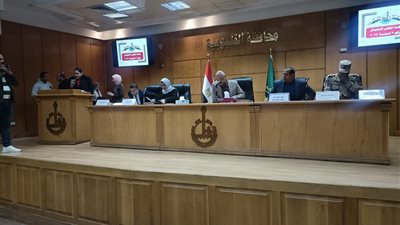 محافظ القليوبية يحذر من التلاعب في مستندات وإجراءات التصالح 