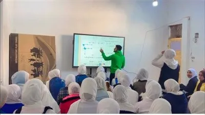 «تريند المدرسين».. هل تذوب قيمة المعلم في قطع الشيكولاتة؟| تحليل