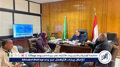 سكرتير مساعد الإسماعيلية يبحث الأسلوب الأمثل لحل مشكلات القمامة بمدينة المستقبل