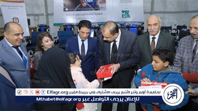 محافظ سوهاج: يتفقد فعاليات القافلة الطبية لدعم ذوي الإعاقة بالتعاون مع 