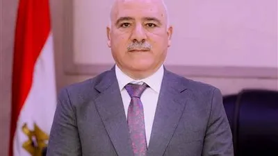 غلق 6 منشآت غذائية تدار دون ترخيص في العبور