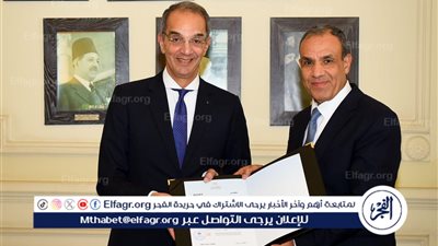 وزيرا الاتصالات والخارجية يدشنان طوابع بريدية بمناسبة مرور أكثر من قرن على الدبلوماسية المصرية