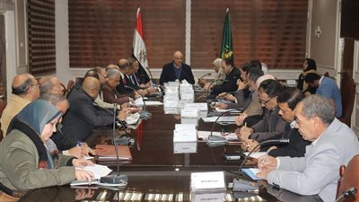 محافظ القليوبية: تسهيل موافقات أراضي الإصلاح الزراعي المخصصة لإقامة مشروعات خدمية