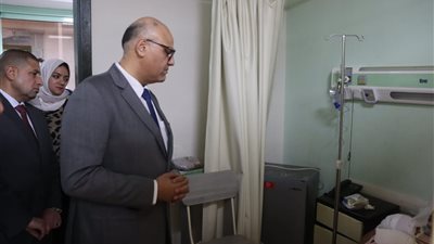 محافظ القليوبية يطمئن على مصابي حادث كسر ماسورة بخط انابيب الخانكة