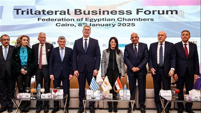 وزيرة التخطيط والتنمية الاقتصادية والتعاون الدولي تلقي الكلمة الرئيسية في الجلسة الافتتاحية لمنتدى الأعمال المصري اليوناني القبرصي