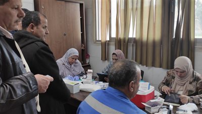 بالتنسيق مع وزارة الصحة.. «إنتاج وإصلاح المدرعات -مصنع 200 الحربي» يستقبل قافلة طبية للكشف الأمراض المزمنة