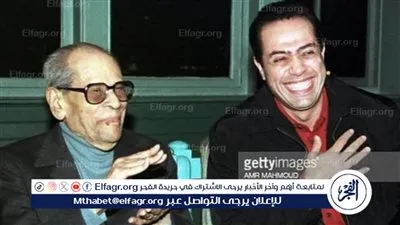 حكيم يسترجع ذكريات لقائه مع الأديب الكبير نجيب محفوظ