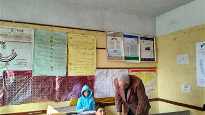 وكيل تعليم القليوبية يتفقد لجان الامتحانات بمدارس بنها (صور)