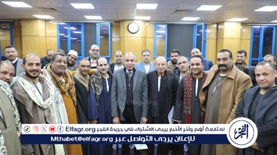 محافظ المنيا يواصل اجتماعاته مع تجار سوق الحبشي لنقلهم إلى ماقوسة