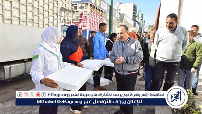 لزراعة 2 مليون شتلة..محافظ أسيوط يشهد مبادرة توزيع 10 آلاف لوح فوم على طلاب المدارس الزراعية 