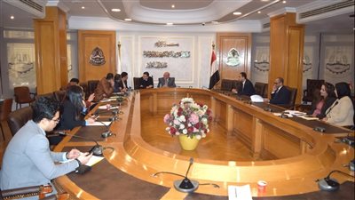 غرفة القاهرة تبحث تعاونًا جديدًا مع البنوك لتطوير الخدمات الاقتصادية والإدارية
