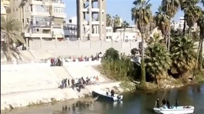 بعد 24 ساعة بحث.. انتشال جثمان شاب ألقي بنفسه من أعلى كوبري طلخا بنيل المنصورة 