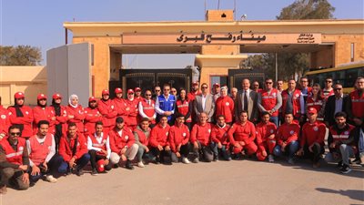 وزيرة التضامن الاجتماعي من معبر رفح: مصر مستعدة لتكثيف إدخال المساعدات إلى غزة فور بدء الهدنة