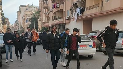 طلاب الشهادة الإعدادية ببورسعيد يعربون عن سعادتهم بسهولة امتحان اللغة العربية