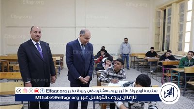 محافظ المنيا يتفقد لجان امتحانات الشهادة الإعدادية