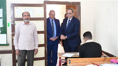 محضر غش لطالبين وإحالة رئيس ومراقبا وملاحظا لجنة بقفط إلى التحقيق