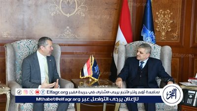 الفريق أسامة ربيع يبحث مع الأمين العام للمنظمة البحرية الدولية مستجدات الأوضاع في البحر الأحمر 