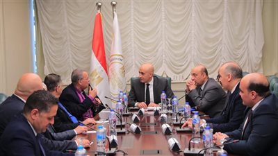 رئيس الطائفة الإنجيلية بمصر يلتقي وزير التربية والتعليم لمناقشة تطوير العملية التعليمية