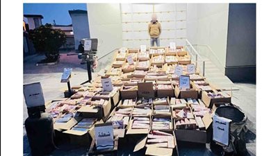 ضبط عامل بالفيوم لقيامه بإدارة ورشة لتصنيع الألعاب النارية 