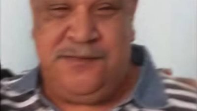 فريق من الطب الشرعى يفحص جثمان قتيل حادث منطقة أبوالجود بالأقصر