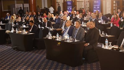بالصور.. 3 جلسات نقاشية في المؤتمر الخامس للتنمية المستدامة بالأقصر