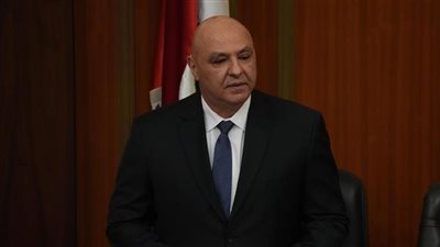 عون يطالب اللبنانيين بالثقة بالجيش وسط استمرار الانتهاكات الإسرائيلية