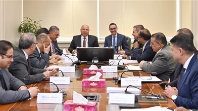 عاجل| وزير الصناعة: معايير جديدة للموافقة على إنشاء مناطق حرة خاصة 