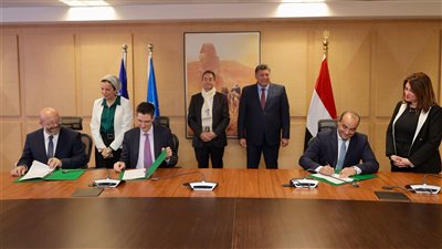 توقيع اتفاقية تعاون بين وزارة السياحة والمعهد الفرنسي للآثار الشرقية بالقاهرة