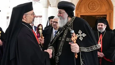 قيادات الكنيسة الكاثوليكية يهنئون البابا تواضروس بالعيد