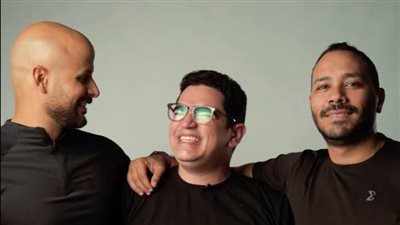 رائد اعمال مصري يبتكر تقنية جديدة للملابس الذكية تساعد على تبريد كل جزء من الجسم بشكل منفصل