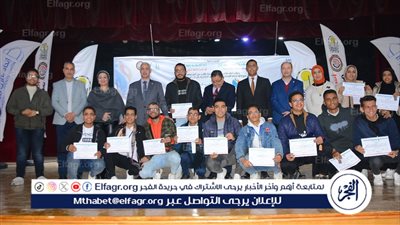 رئيس جامعة أسيوط: معسكر قادة وقيادة يساعد الطلاب على تنمية مهاراتهم القيادية 