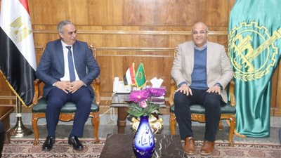 رئيس جهاز حماية المستهلك: ضوابط لضبط أداء سوق البيع الاليكتروني 