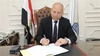 عاجل - نتيجة الشهادة الإعدادية 2025 محافظ القاهرة يعتمد نتيجة امتحانات الفصل الدراسي الأول بنسبة نجاح ٧٢.٩٤ %