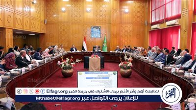 محافظ الإسماعيلية: تنظيم الأسواق والالتزام بالأسعار أولوية أولى للدولة