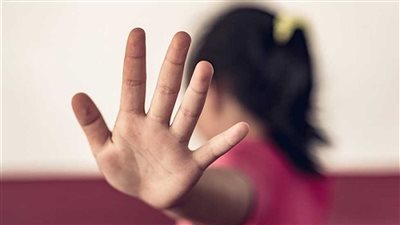 القبض على سائق ميكروباص تحرش بطالبة بأكتوبر.. أوقف السيارة ولامس جسدها