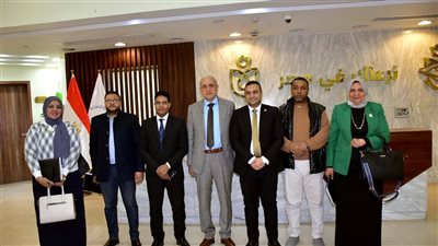 محافظ الأقصر يعقد أولي جلسات المجلس الصحي لهيئات القطاع الطبي في مقر هيئة الرعاية الصحية