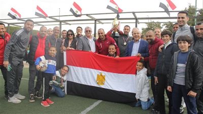 وزير الأوقاف يهنئ فريق الوزارة لكرة القدم بعد تتويجه ببطولة الجمهورية لدوري المصالح الحكومية