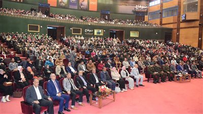 جامعة سوهاج تبدأ الفصل الدراسي الثاني بندوة توعوية للطلاب حول 