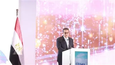 عبدالغفار: الاستثمار في القطاع الصحي ضرورة لمواجهة تحديات نقص الأسرة عن المعدلات العالمية