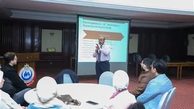 الصحة تنظم ورشة عمل حول تحديات زراعة الكلى بمشاركة خبير عالمي