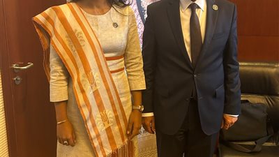 وزير الخارجية والهجرة يبحث مع وزيرة خارجية مدغشقر تعزيز التعاون الاقتصادي 