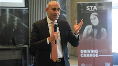 عبد اللطيف: الدولة المصرية تولي اهتمامًا بالغًا بتطوير التعليم الفني