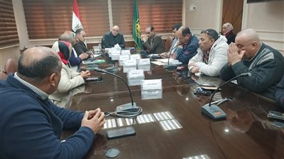 محافظ القليوبية يتابع تنفيذ خطة الرصف الشاملة بمدن شبرا الخيمة والقناطر وقليوب